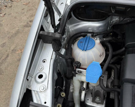 Серый Фольксваген Туран, объемом двигателя 1.6 л и пробегом 213 тыс. км за 6900 $, фото 30 на Automoto.ua