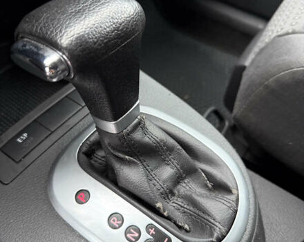 Серый Фольксваген Туран, объемом двигателя 1.6 л и пробегом 192 тыс. км за 5950 $, фото 12 на Automoto.ua