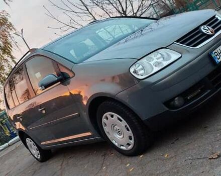 Серый Фольксваген Туран, объемом двигателя 1.9 л и пробегом 254 тыс. км за 5950 $, фото 5 на Automoto.ua