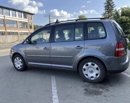 Сірий Фольксваген Туран, об'ємом двигуна 1.6 л та пробігом 180 тис. км за 5200 $, фото 3 на Automoto.ua