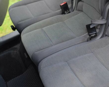 Серый Фольксваген Туран, объемом двигателя 2 л и пробегом 370 тыс. км за 4950 $, фото 19 на Automoto.ua