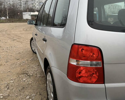 Серый Фольксваген Туран, объемом двигателя 1.6 л и пробегом 213 тыс. км за 6900 $, фото 28 на Automoto.ua