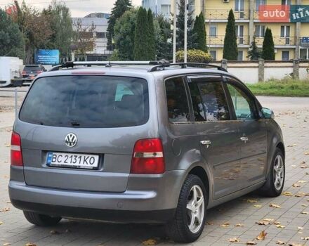 Серый Фольксваген Туран, объемом двигателя 2 л и пробегом 330 тыс. км за 5300 $, фото 10 на Automoto.ua