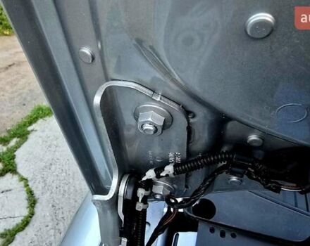 Серый Фольксваген Туран, объемом двигателя 1.6 л и пробегом 270 тыс. км за 6499 $, фото 31 на Automoto.ua