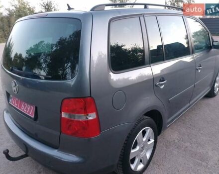 Серый Фольксваген Туран, объемом двигателя 1.6 л и пробегом 215 тыс. км за 5900 $, фото 25 на Automoto.ua