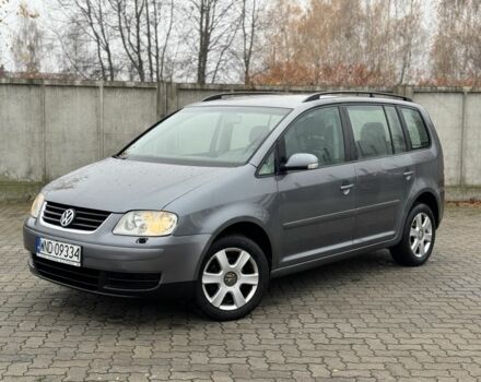 Серый Фольксваген Туран, объемом двигателя 2 л и пробегом 370 тыс. км за 2550 $, фото 3 на Automoto.ua