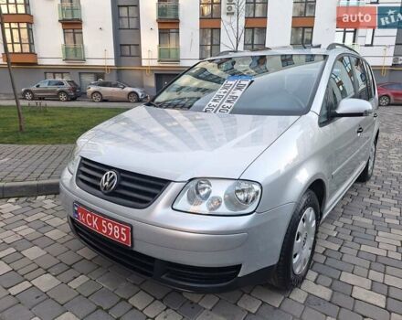 Серый Фольксваген Туран, объемом двигателя 1.6 л и пробегом 214 тыс. км за 6299 $, фото 9 на Automoto.ua