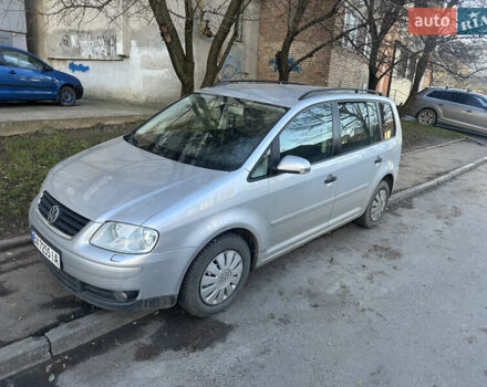 Серый Фольксваген Туран, объемом двигателя 1.6 л и пробегом 211 тыс. км за 6000 $, фото 24 на Automoto.ua