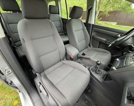 Серый Фольксваген Туран, объемом двигателя 1.6 л и пробегом 222 тыс. км за 5899 $, фото 8 на Automoto.ua