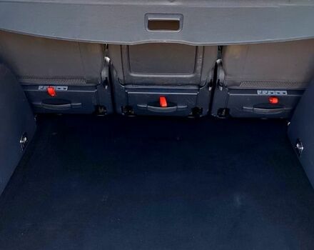 Серый Фольксваген Туран, объемом двигателя 2 л и пробегом 0 тыс. км за 7500 $, фото 9 на Automoto.ua