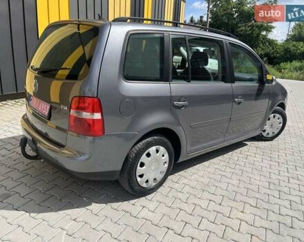 Серый Фольксваген Туран, объемом двигателя 1.6 л и пробегом 186 тыс. км за 6900 $, фото 7 на Automoto.ua