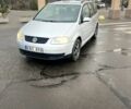 Серый Фольксваген Туран, объемом двигателя 1.9 л и пробегом 367 тыс. км за 2482 $, фото 1 на Automoto.ua