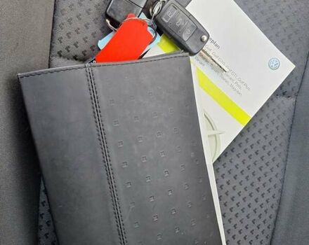 Серый Фольксваген Туран, объемом двигателя 1.6 л и пробегом 214 тыс. км за 6299 $, фото 38 на Automoto.ua