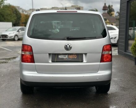 Сірий Фольксваген Туран, об'ємом двигуна 1.6 л та пробігом 267 тис. км за 6500 $, фото 6 на Automoto.ua