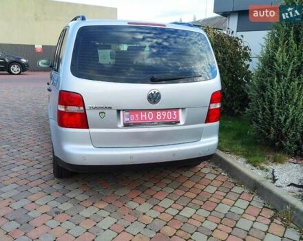 Серый Фольксваген Туран, объемом двигателя 1.6 л и пробегом 220 тыс. км за 5650 $, фото 29 на Automoto.ua