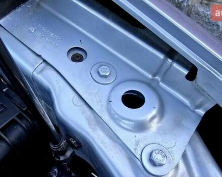 Серый Фольксваген Туран, объемом двигателя 1.6 л и пробегом 270 тыс. км за 6499 $, фото 30 на Automoto.ua