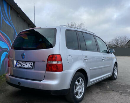 Сірий Фольксваген Туран, об'ємом двигуна 1.39 л та пробігом 217 тис. км за 6250 $, фото 6 на Automoto.ua