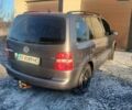 Сірий Фольксваген Туран, об'ємом двигуна 1.6 л та пробігом 290 тис. км за 4900 $, фото 12 на Automoto.ua