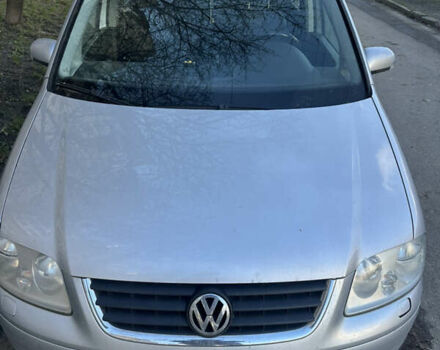 Серый Фольксваген Туран, объемом двигателя 1.6 л и пробегом 211 тыс. км за 6000 $, фото 23 на Automoto.ua