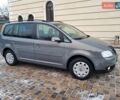 Серый Фольксваген Туран, объемом двигателя 2 л и пробегом 230 тыс. км за 6400 $, фото 6 на Automoto.ua