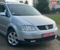 Сірий Фольксваген Туран, об'ємом двигуна 1.6 л та пробігом 240 тис. км за 6100 $, фото 5 на Automoto.ua