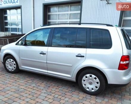 Серый Фольксваген Туран, объемом двигателя 1.6 л и пробегом 220 тыс. км за 5650 $, фото 23 на Automoto.ua