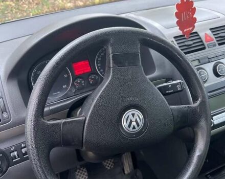 Сірий Фольксваген Туран, об'ємом двигуна 1.9 л та пробігом 283 тис. км за 5400 $, фото 24 на Automoto.ua