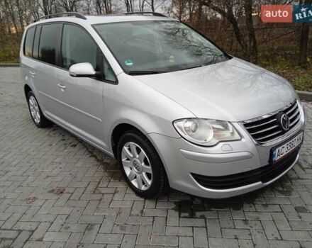 Сірий Фольксваген Туран, об'ємом двигуна 1.39 л та пробігом 243 тис. км за 5350 $, фото 32 на Automoto.ua