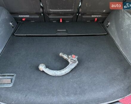 Серый Фольксваген Туран, объемом двигателя 1.9 л и пробегом 233 тыс. км за 6300 $, фото 29 на Automoto.ua