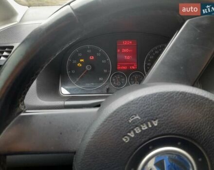 Серый Фольксваген Туран, объемом двигателя 1.39 л и пробегом 212 тыс. км за 5800 $, фото 11 на Automoto.ua