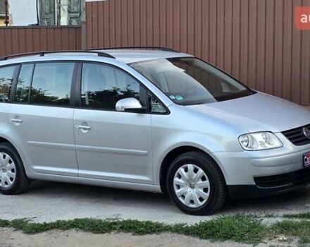 Серый Фольксваген Туран, объемом двигателя 1.6 л и пробегом 270 тыс. км за 6499 $, фото 10 на Automoto.ua