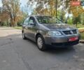 Серый Фольксваген Туран, объемом двигателя 0 л и пробегом 236 тыс. км за 5999 $, фото 1 на Automoto.ua