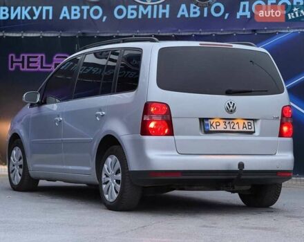 Серый Фольксваген Туран, объемом двигателя 1.39 л и пробегом 211 тыс. км за 6799 $, фото 4 на Automoto.ua