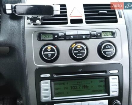 Сірий Фольксваген Туран, об'ємом двигуна 1.39 л та пробігом 243 тис. км за 5350 $, фото 60 на Automoto.ua