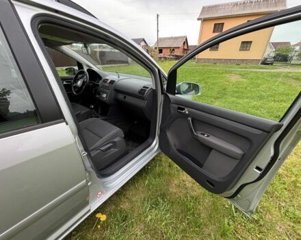 Серый Фольксваген Туран, объемом двигателя 1.6 л и пробегом 222 тыс. км за 5899 $, фото 7 на Automoto.ua