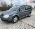 Сірий Фольксваген Туран, об'ємом двигуна 1.6 л та пробігом 218 тис. км за 5800 $, фото 1 на Automoto.ua