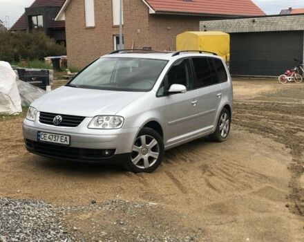 Серый Фольксваген Туран, объемом двигателя 2 л и пробегом 260 тыс. км за 7599 $, фото 6 на Automoto.ua