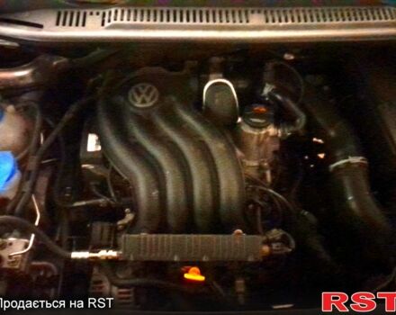 Серый Фольксваген Туран, объемом двигателя 2 л и пробегом 231 тыс. км за 7500 $, фото 6 на Automoto.ua