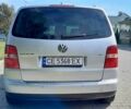 Серый Фольксваген Туран, объемом двигателя 1.6 л и пробегом 190 тыс. км за 5900 $, фото 4 на Automoto.ua