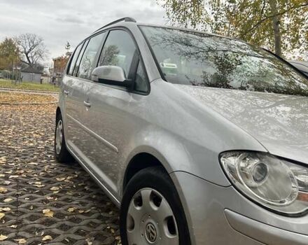 Сірий Фольксваген Туран, об'ємом двигуна 1.9 л та пробігом 283 тис. км за 5400 $, фото 5 на Automoto.ua