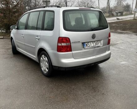 Серый Фольксваген Туран, объемом двигателя 1.9 л и пробегом 350 тыс. км за 2900 $, фото 5 на Automoto.ua