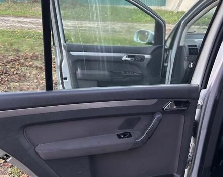 Серый Фольксваген Туран, объемом двигателя 1.9 л и пробегом 233 тыс. км за 6300 $, фото 25 на Automoto.ua