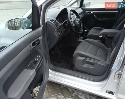 Сірий Фольксваген Туран, об'ємом двигуна 1.39 л та пробігом 243 тис. км за 5350 $, фото 46 на Automoto.ua