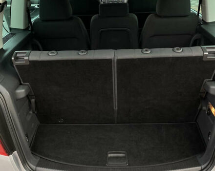 Сірий Фольксваген Туран, об'ємом двигуна 1.4 л та пробігом 217 тис. км за 6400 $, фото 10 на Automoto.ua