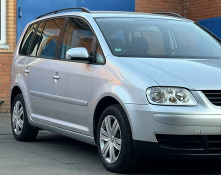 Серый Фольксваген Туран, объемом двигателя 1.6 л и пробегом 219 тыс. км за 6599 $, фото 10 на Automoto.ua