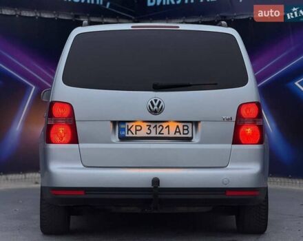 Серый Фольксваген Туран, объемом двигателя 1.39 л и пробегом 211 тыс. км за 6799 $, фото 5 на Automoto.ua