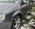 Сірий Фольксваген Туран, об'ємом двигуна 2 л та пробігом 500 тис. км за 2800 $, фото 6 на Automoto.ua