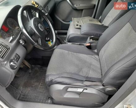 Серый Фольксваген Туран, объемом двигателя 1.39 л и пробегом 212 тыс. км за 5800 $, фото 10 на Automoto.ua