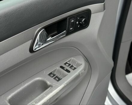 Сірий Фольксваген Туран, об'ємом двигуна 1.6 л та пробігом 267 тис. км за 6500 $, фото 11 на Automoto.ua