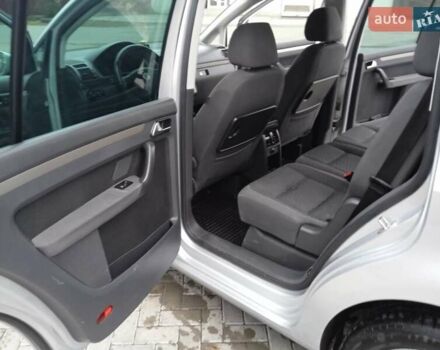 Сірий Фольксваген Туран, об'ємом двигуна 1.39 л та пробігом 243 тис. км за 5350 $, фото 58 на Automoto.ua